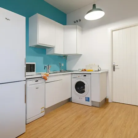 Apartamento Acogedor Y Equipado En El Centro De Apartman