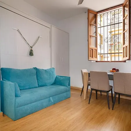 Apartamento Acogedor Y Equipado En El Centro De Apartman